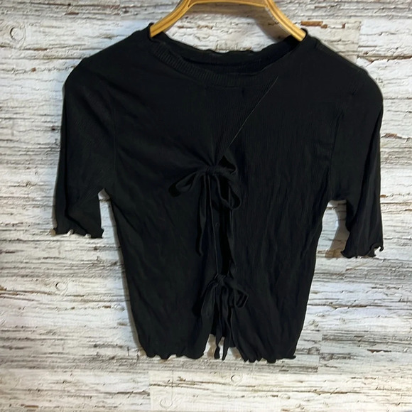Oak + Fort black tie up black short sleeve top size large - Picture 3 of 6
